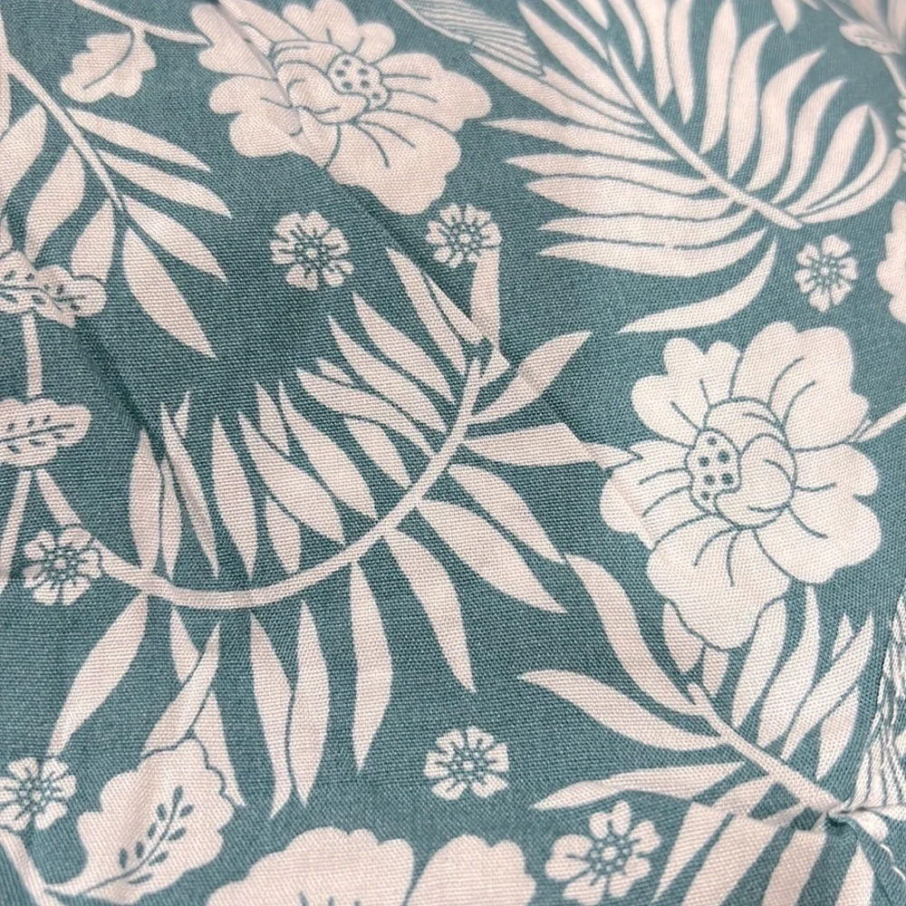 N/A boutique floral